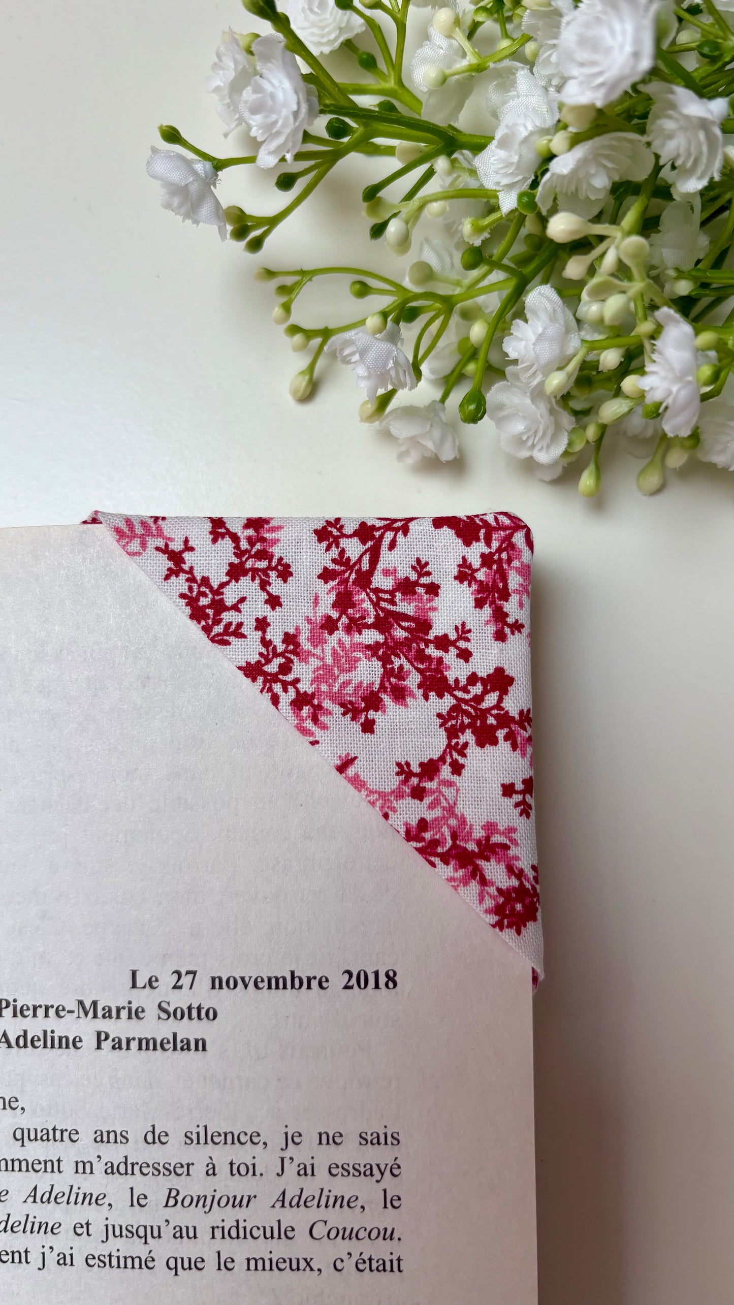 SARA - marque page
