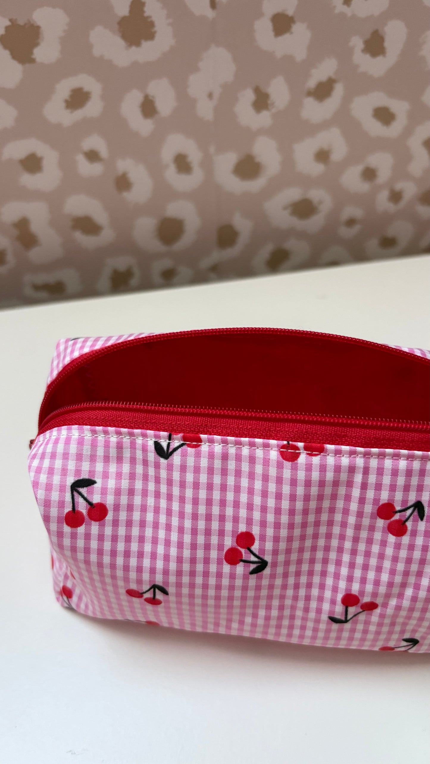 LOU - Trousse scolaire