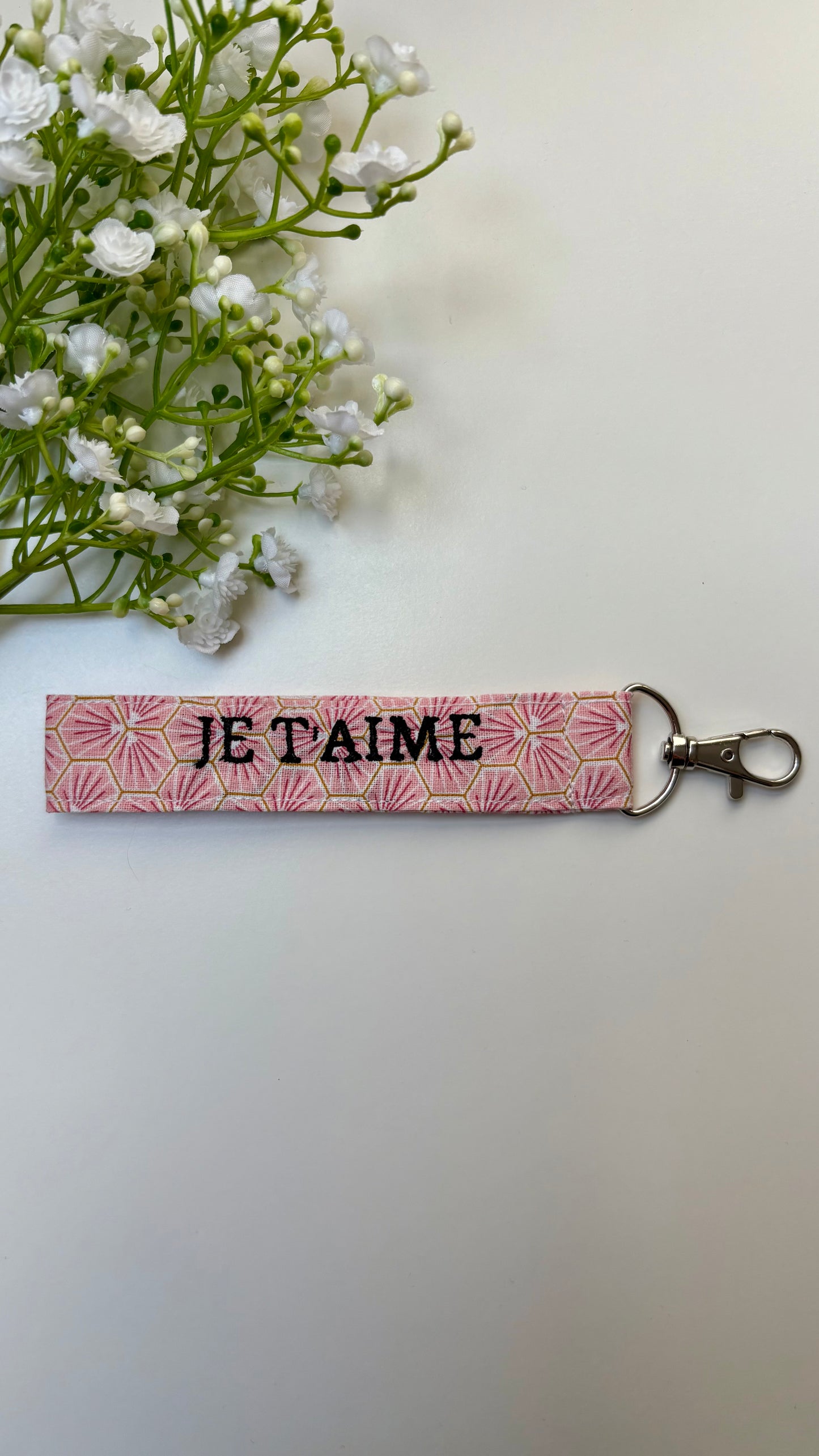 CLAUDIA - porte clé brodé "JE T'AIME"