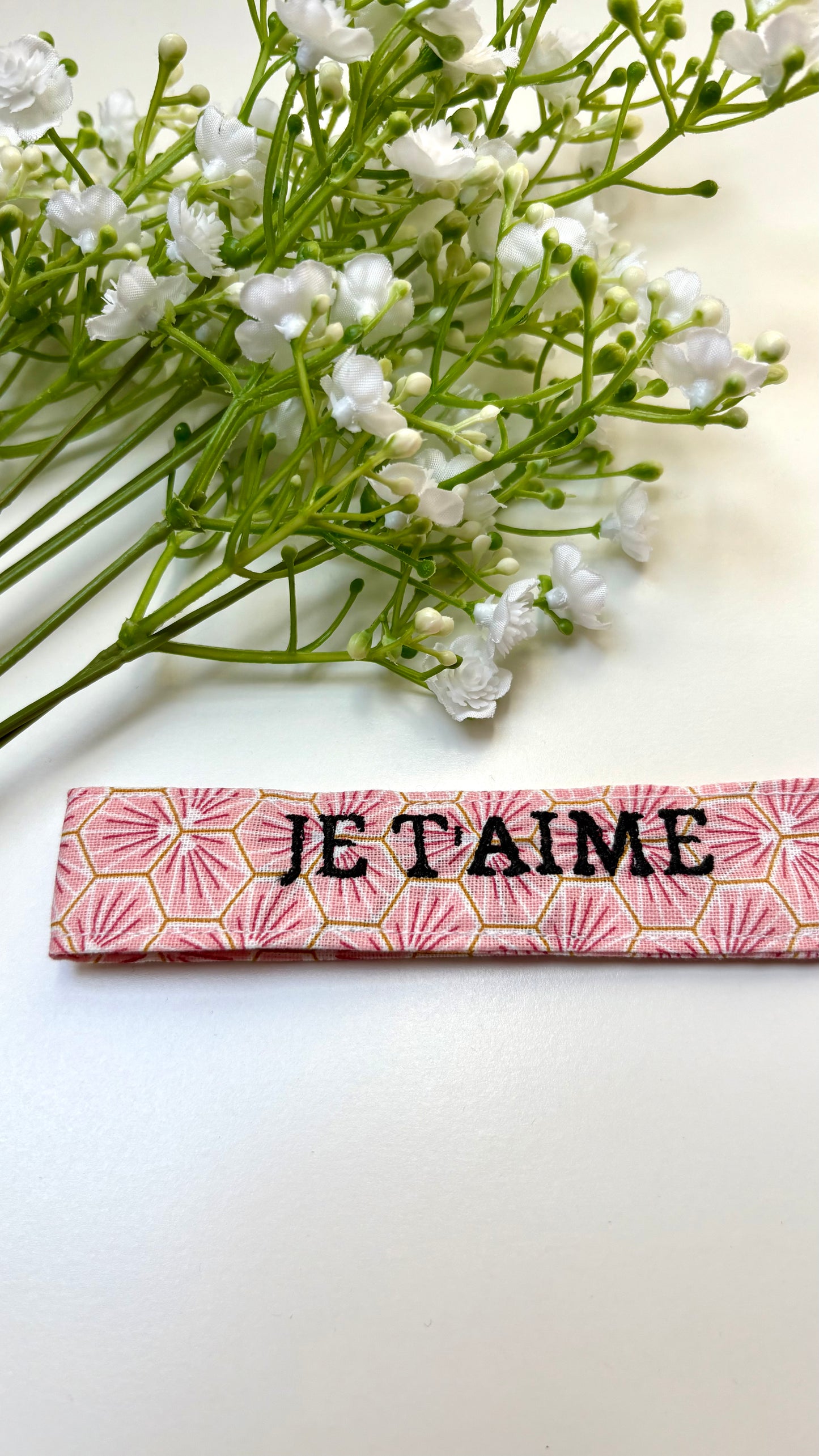 CLAUDIA - porte clé brodé "JE T'AIME"