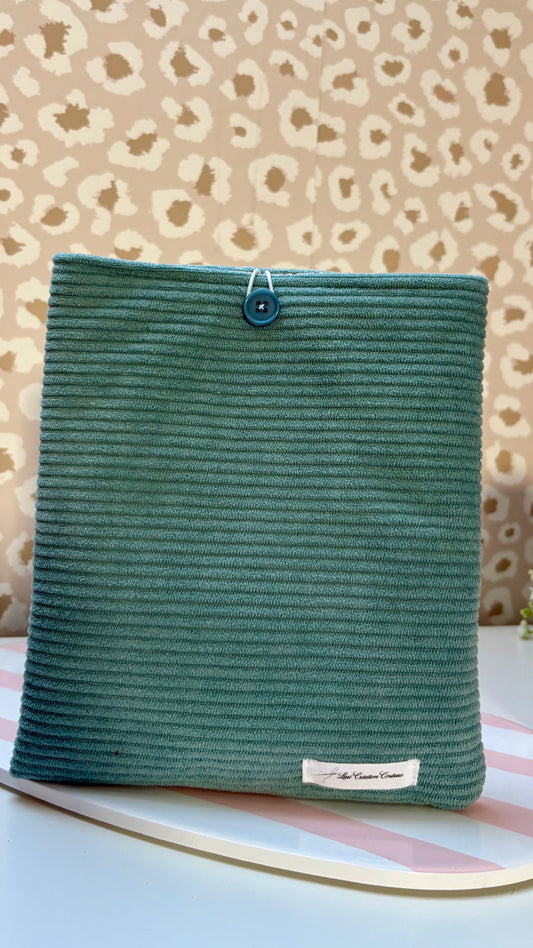 JADE - pochette livre de poche / liseuse