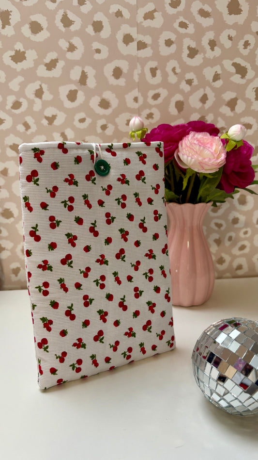 CERISE - Pochette livre / liseuse