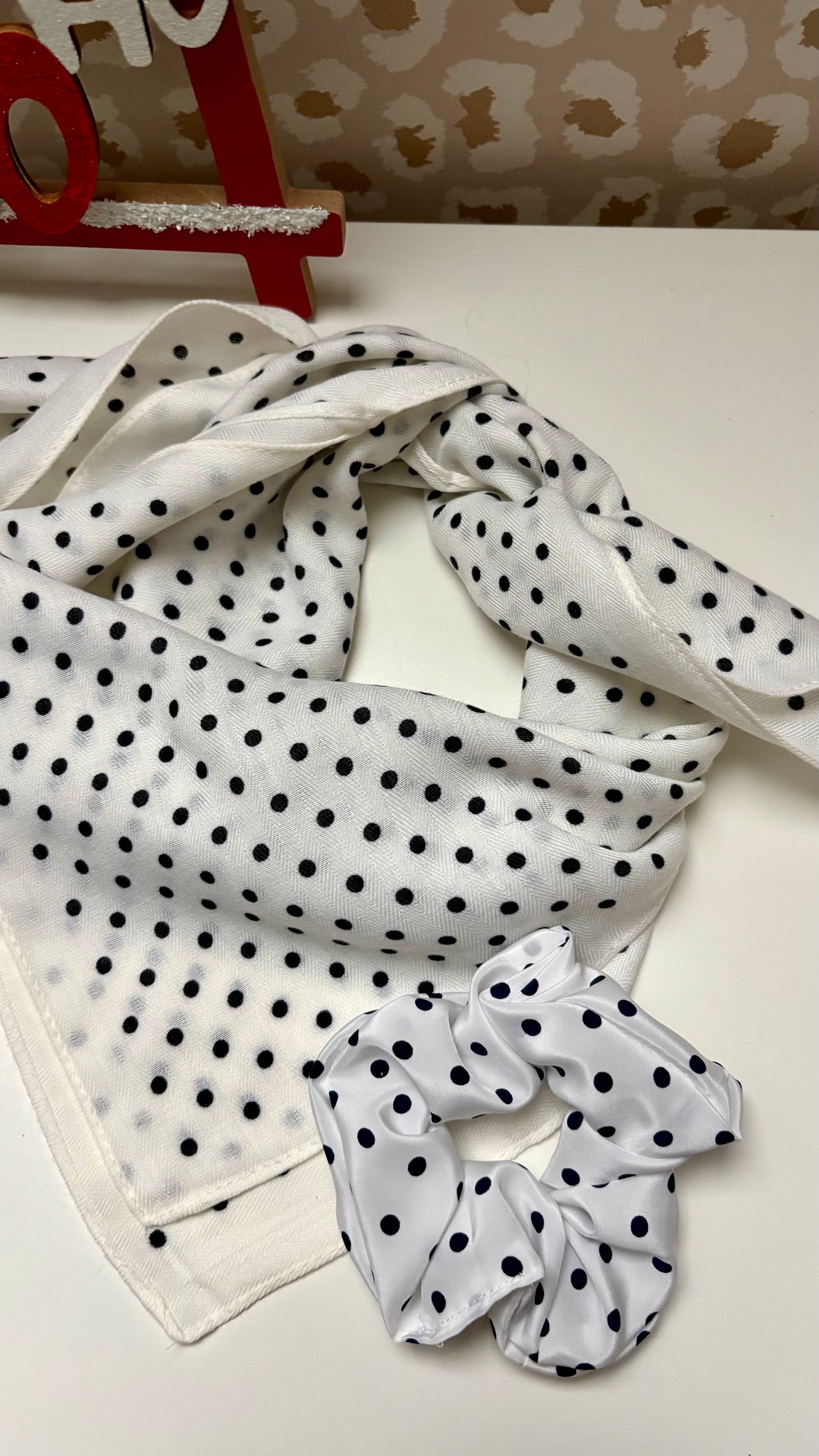 REBECCA - Coffret foulard + chouchou